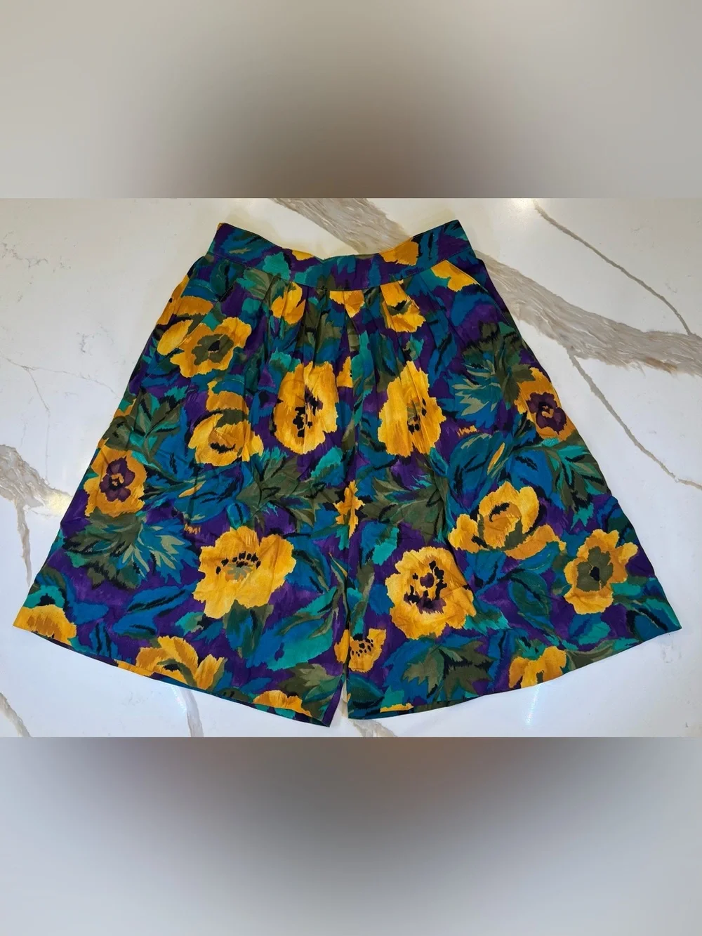 Vintage Floral Culotte Shorts M Knee Length Wide Leg Gaucho 80s 90s